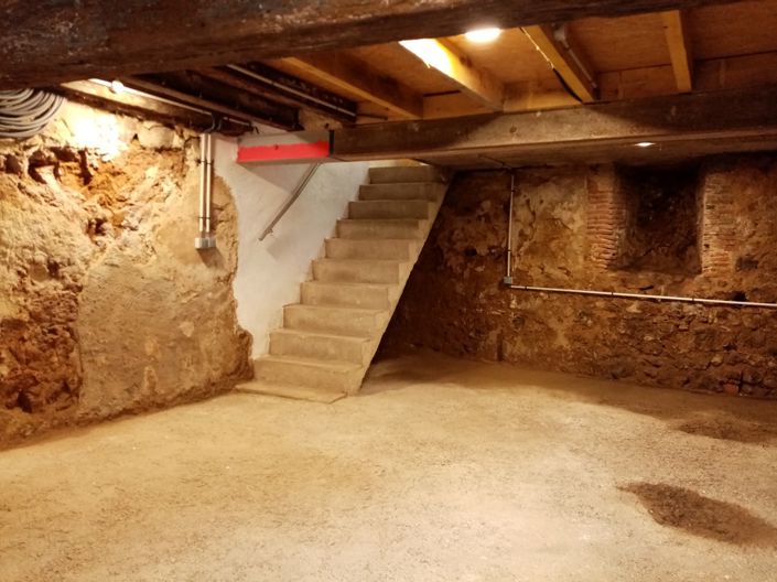 Image No.15-2 Bed House for sale