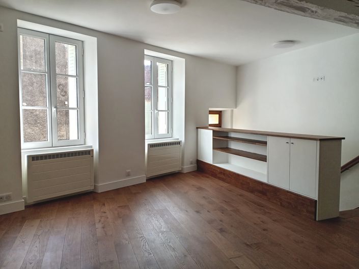 Image No.6-2 Bed House for sale