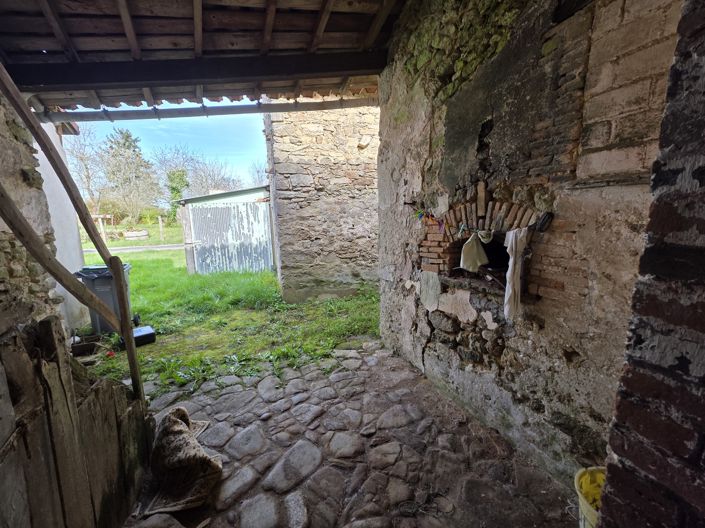 Image No.4-2 Bed Property for sale