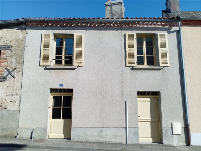 Image No.1-Maison de 2 chambres à vendre à Magnac-Laval