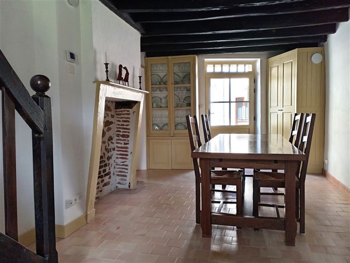 Image No.12-2 Bed House for sale