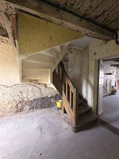 Image No.11-2 Bed House for sale