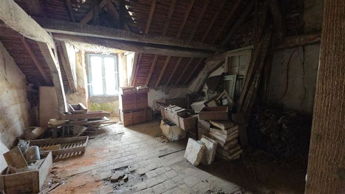 Image No.18-2 Bed House for sale