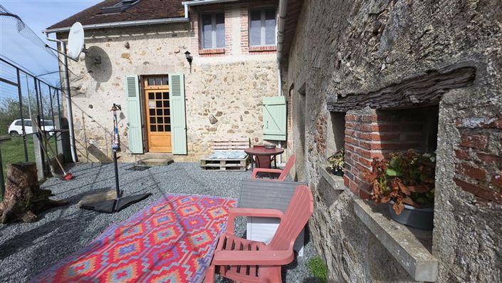 Image No.11-2 Bed House for sale