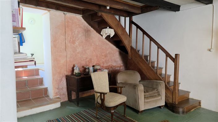 Image No.9-5 Bed House for sale