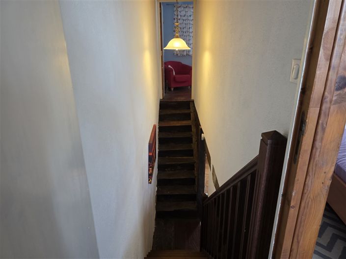 Image No.18-2 Bed House for sale