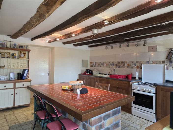 Image No.4-2 Bed House for sale