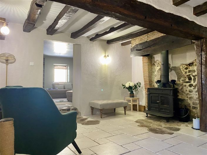 Image No.11-6 Bed House for sale