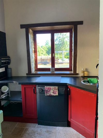 Image No.17-6 Bed House for sale