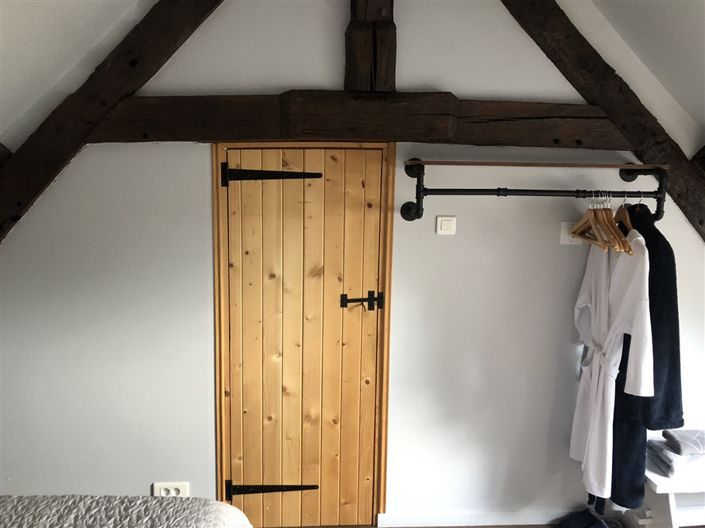 Image No.26-6 Bed House for sale