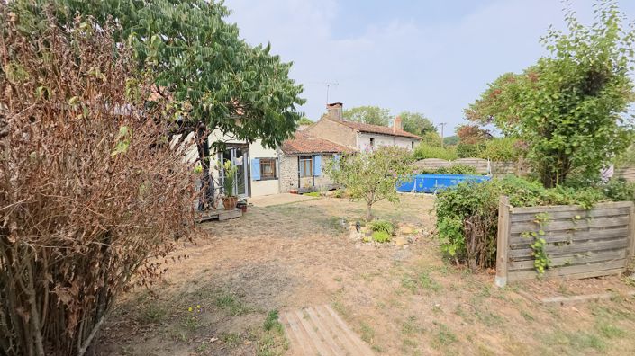 Image No.32-6 Bed House for sale