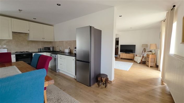 Image No.19-11 Bed House for sale