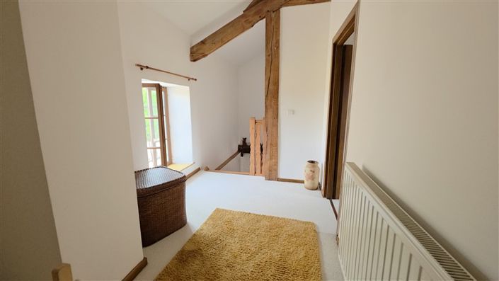 Image No.33-11 Bed House for sale