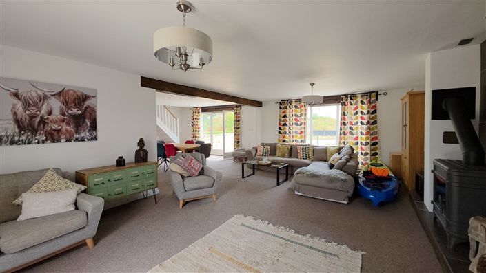 Image No.9-11 Bed House for sale