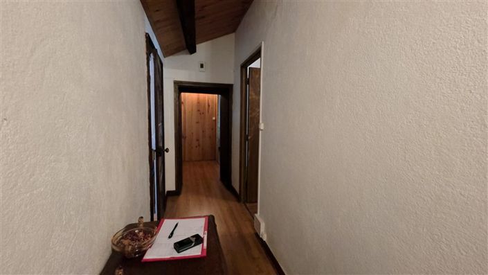 Image No.6-3 Bed Country House for sale