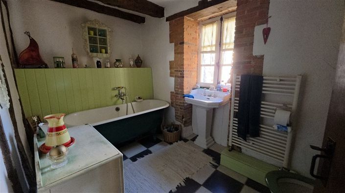 Image No.8-3 Bed Bungalow for sale