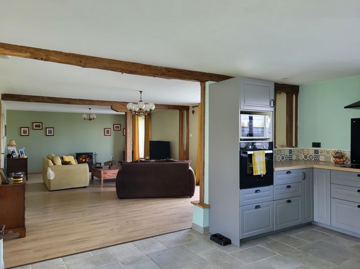 Image No.8-3 Bed House for sale