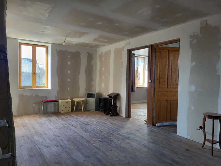 Image No.12-4 Bed House for sale