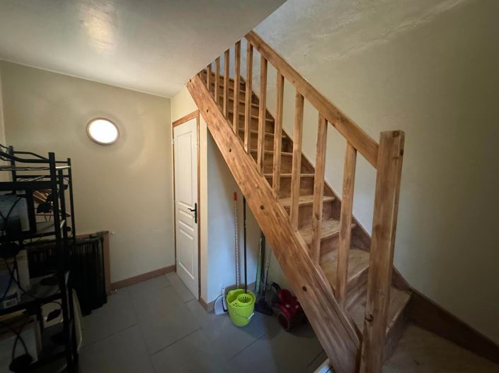 Image No.20-4 Bed House for sale