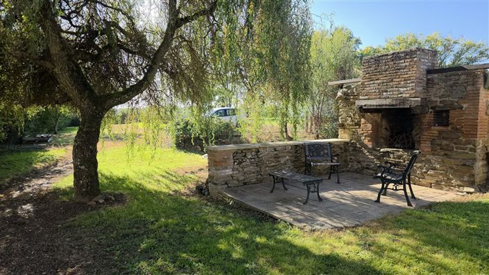 Image No.23-2 Bed House for sale