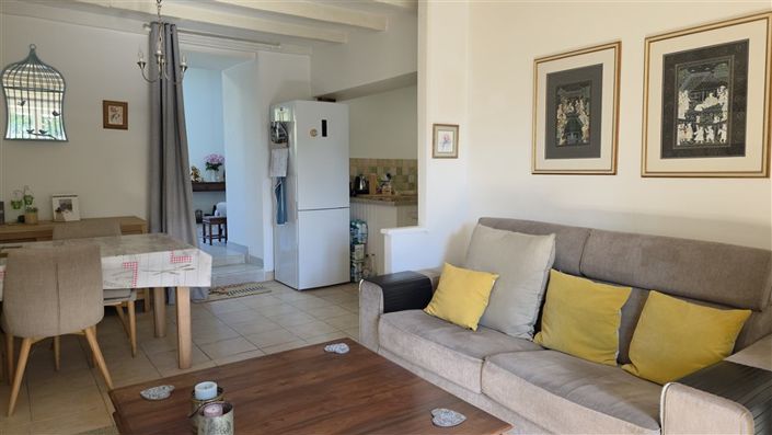 Image No.5-2 Bed House for sale