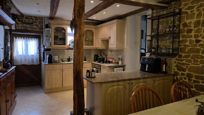 Image No.2-2 Bed House for sale