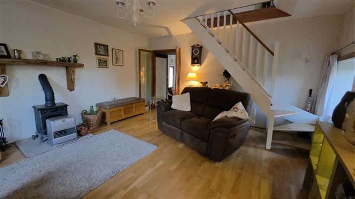 Image No.11-3 Bed House for sale