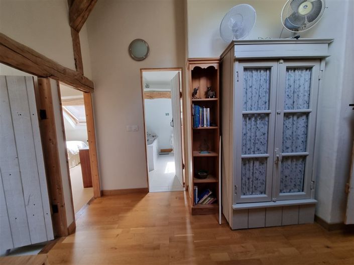 Image No.19-3 Bed House for sale