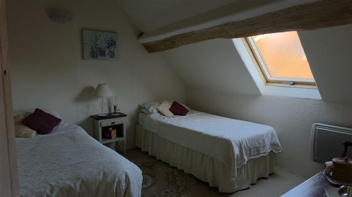 Image No.20-3 Bed House for sale