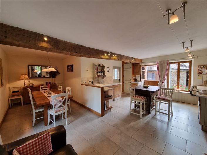 Image No.9-3 Bed House for sale