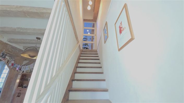 Image No.17-6 Bed House for sale