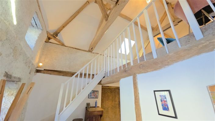 Image No.35-6 Bed House for sale