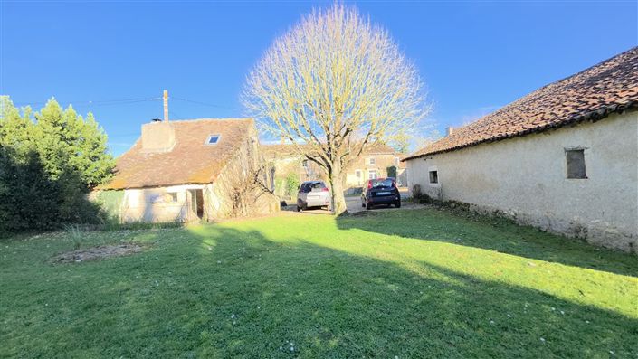 Image No.43-6 Bed House for sale