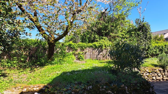 Image No.10-3 Bed House for sale