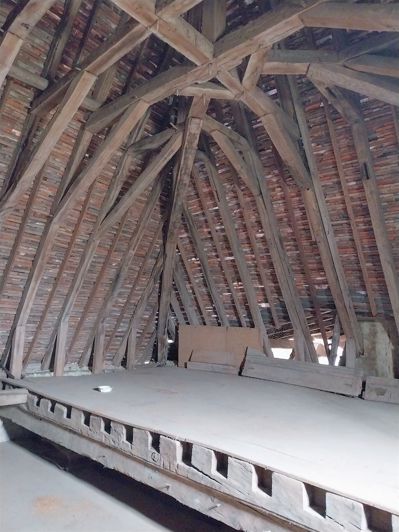 Image No.14-4 Bed House for sale