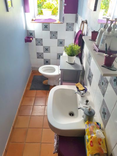 Image No.12-5 Bed House for sale