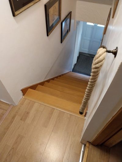 Image No.12-3 Bed House for sale