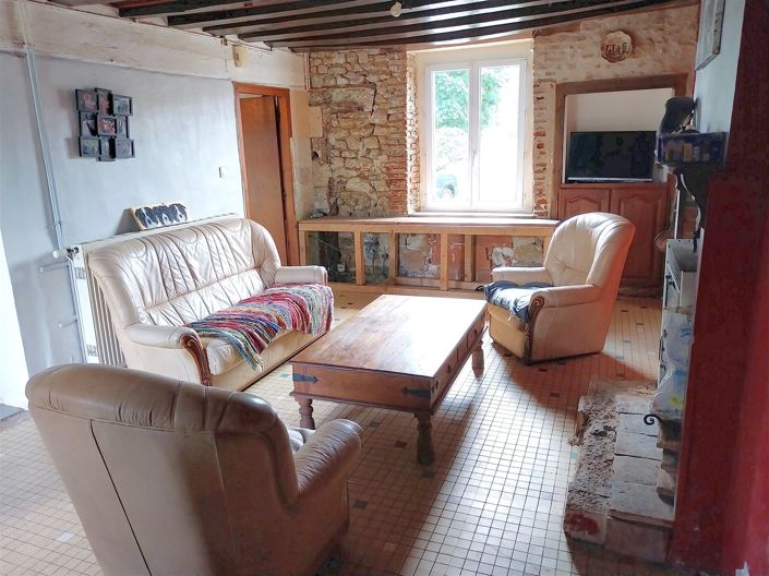 Image No.6-2 Bed House for sale