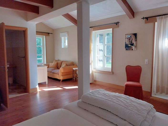 Image No.15-5 Bed House for sale