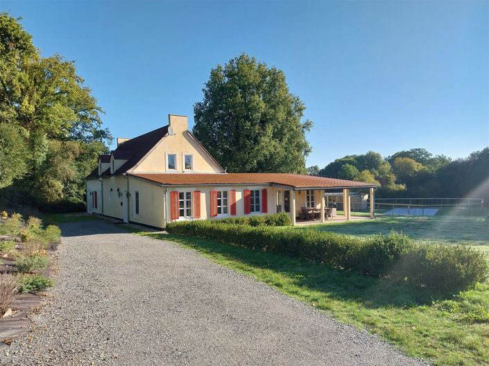 Image No.2-5 Bed House for sale