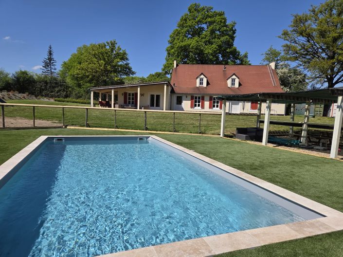 Image No.3-5 Bed House for sale