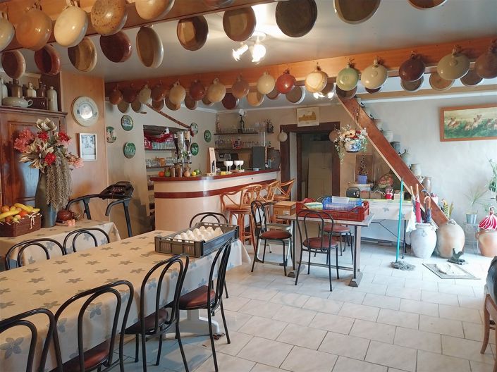 Image No.16-3 Bed House for sale