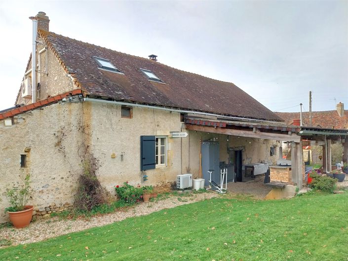 Image No.2-4 Bed House for sale