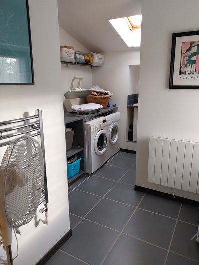 Image No.5-4 Bed House for sale