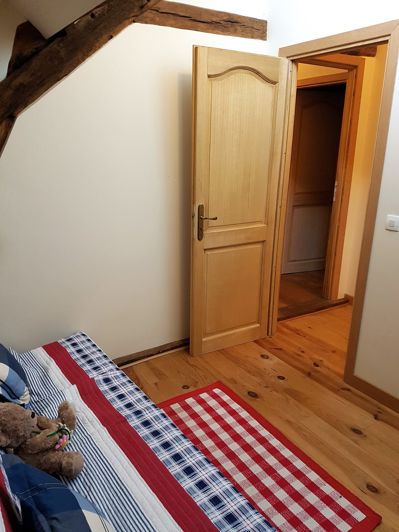 Image No.17-3 Bed House for sale