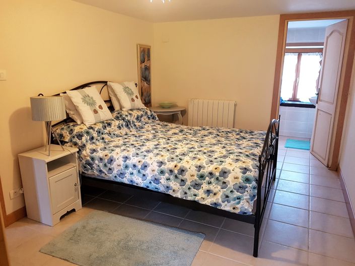 Image No.19-3 Bed House for sale