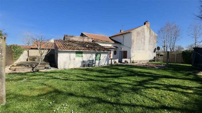 Image No.20-3 Bed House for sale