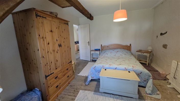 Image No.11-3 Bed House for sale