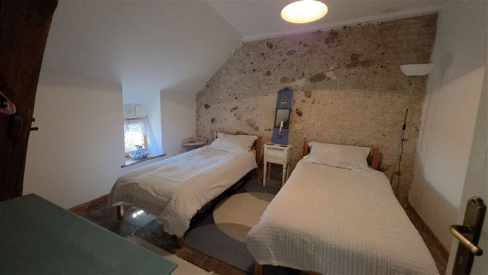 Image No.12-3 Bed House for sale