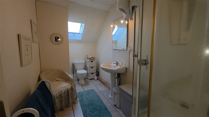 Image No.16-3 Bed House for sale